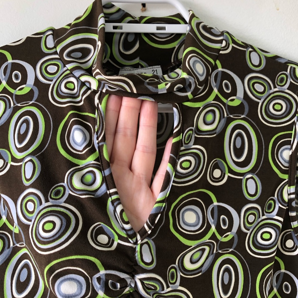 90’s Retro top - Picture 4 of 5